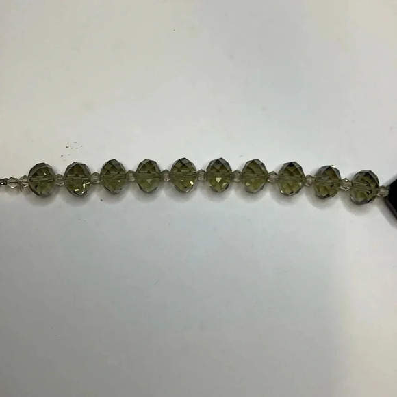 Chunky Faceted Flower Statement Necklace - Picture 7 of 11